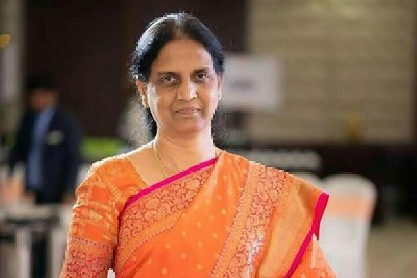 Sabitha Indra Reddy faces heat from flood victims