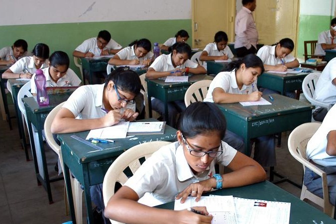 AP govt passes orders for reducing 10th exam papers to 6