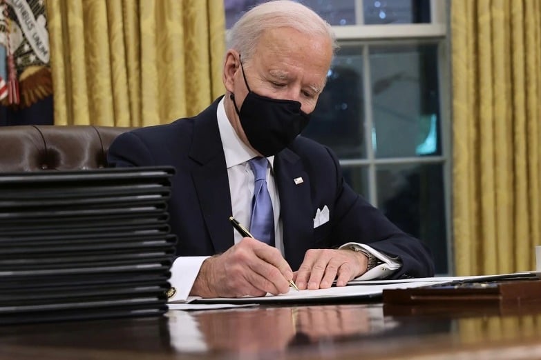 Biden Thinks Another Travel Ban