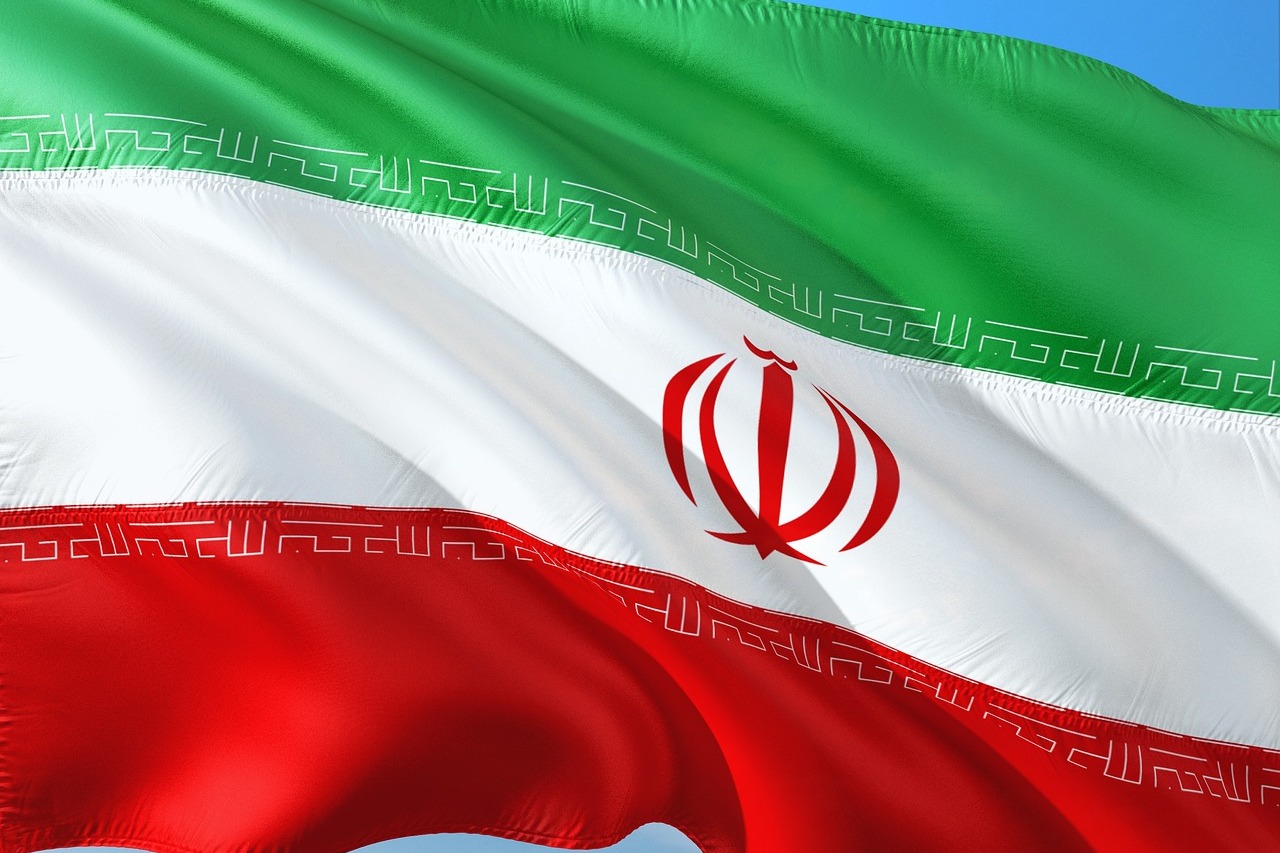 US Revokes Sanctions on Iran
