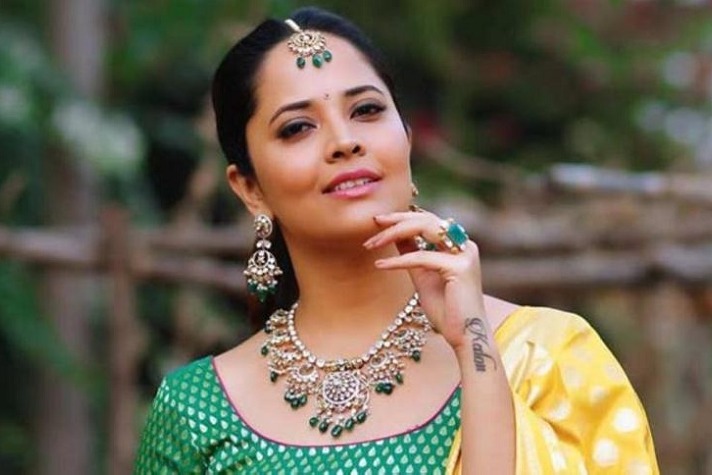 Anchor Anasuya Cried after her Son Words
