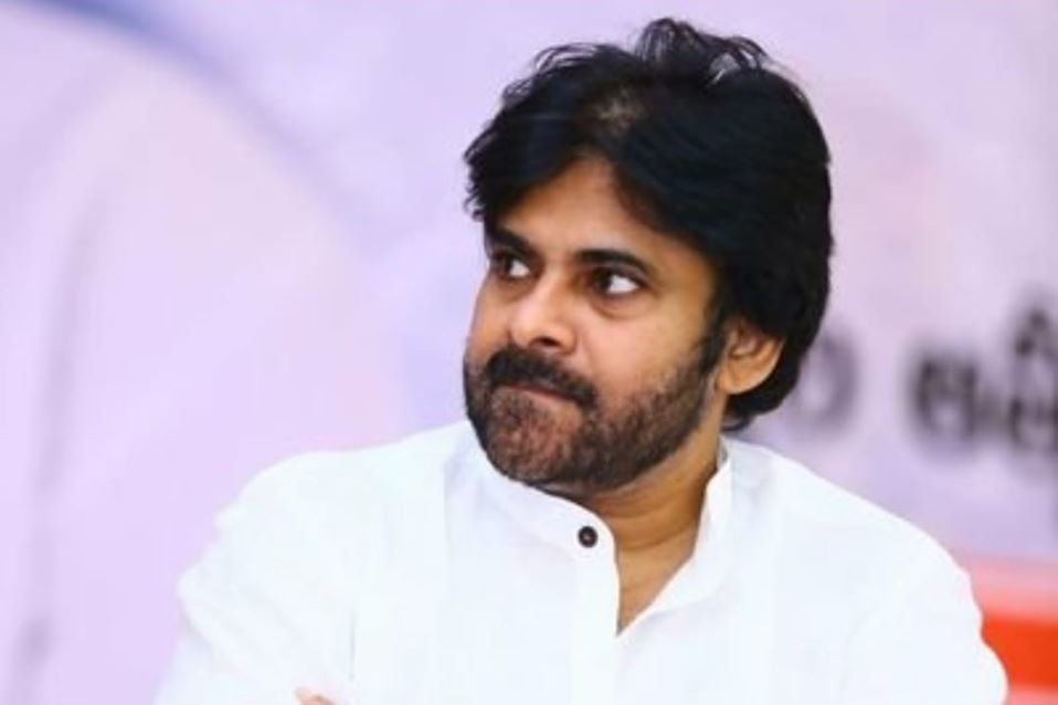 Pawan Kalyan to play lecturer role in his next 