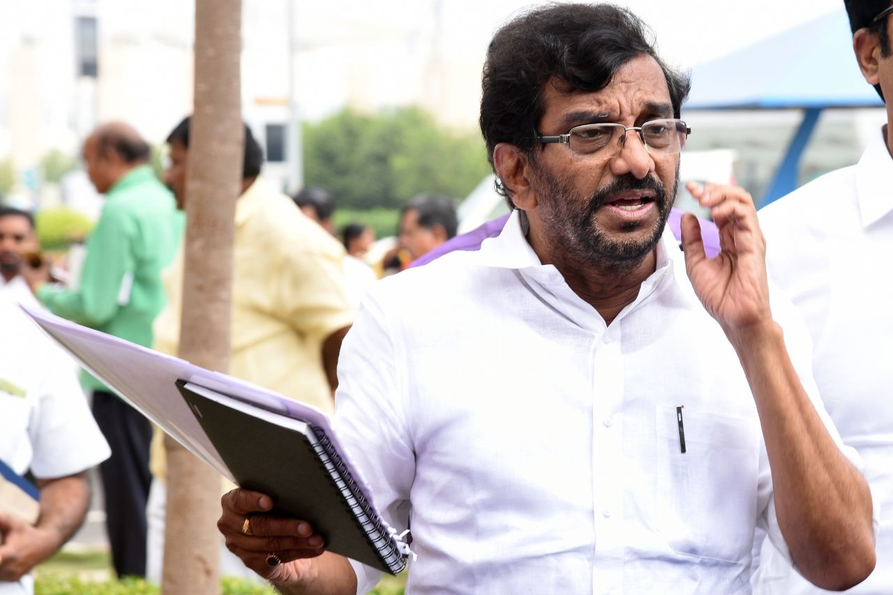 Somireddy suggests do not divide Nellore District 