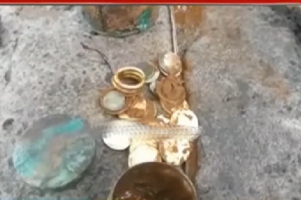 Gold coins found in Srisailam construction works