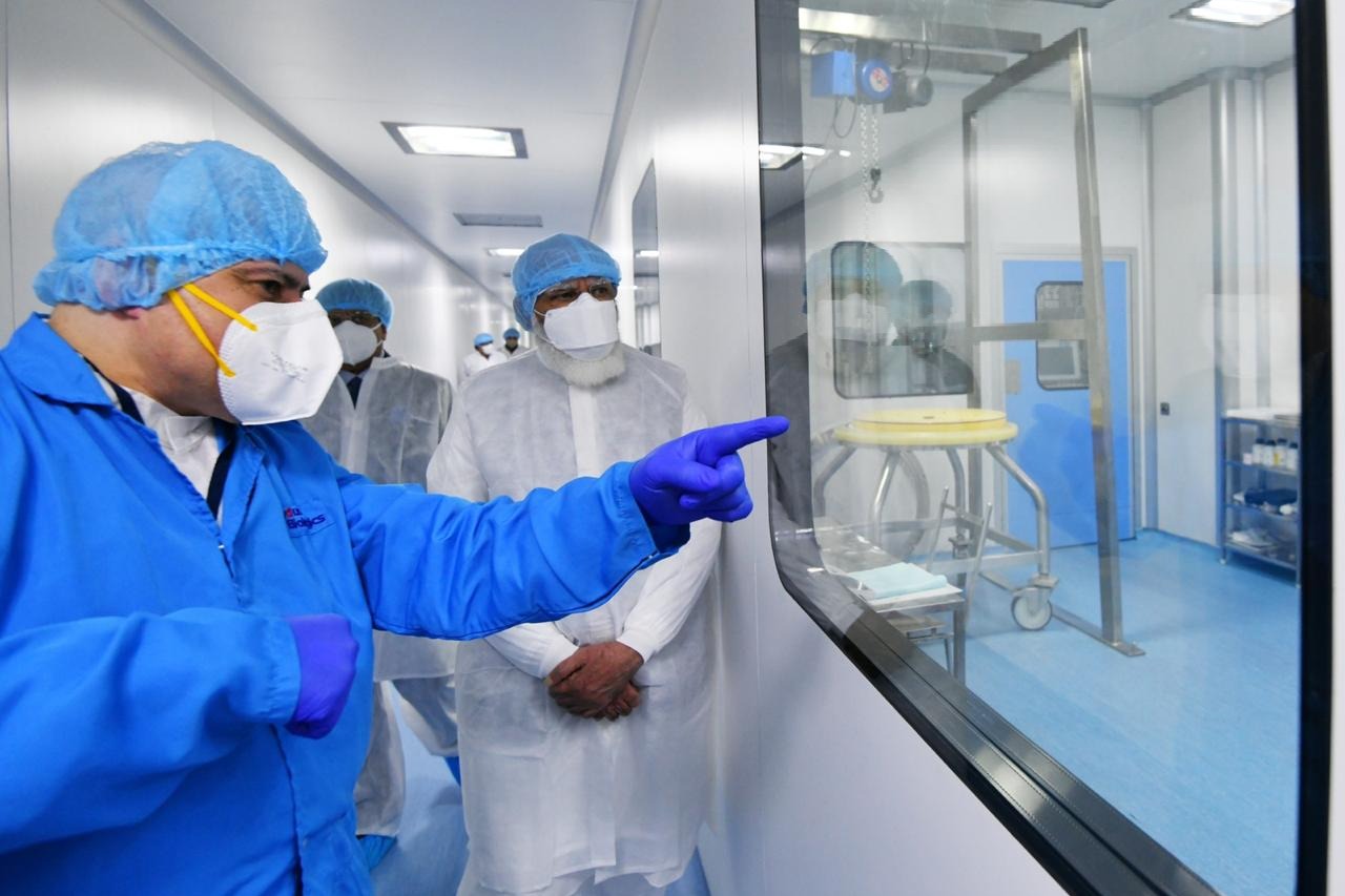 PM Modi visits Bharat Biotech corona vaccine development facility 