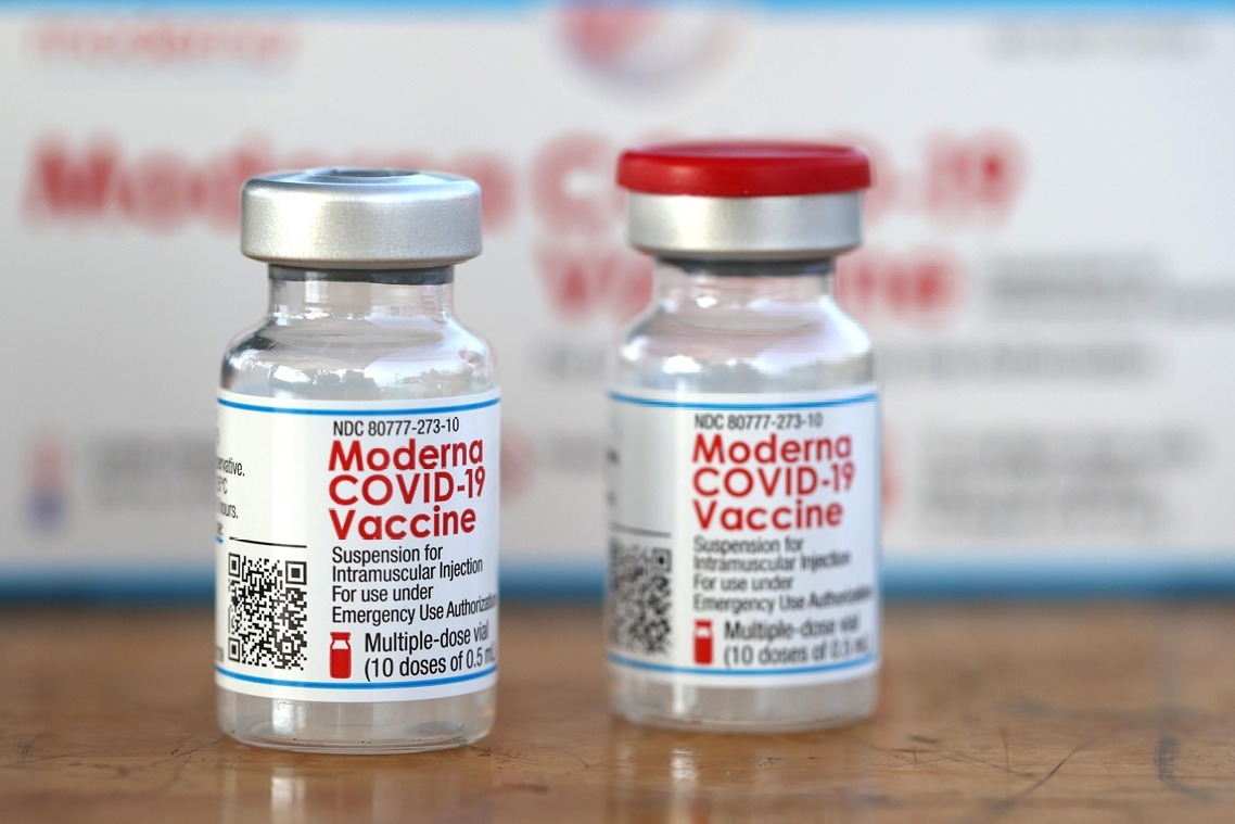 Moderna coronavirus vaccine rarely causes severe allergic reactions