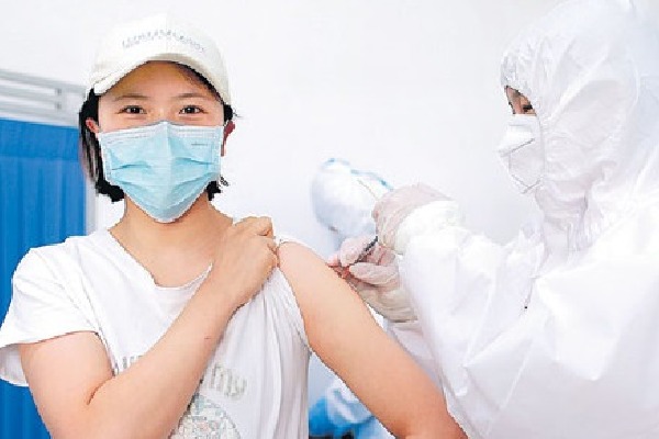 China Giving Vaccine to People Secretly
