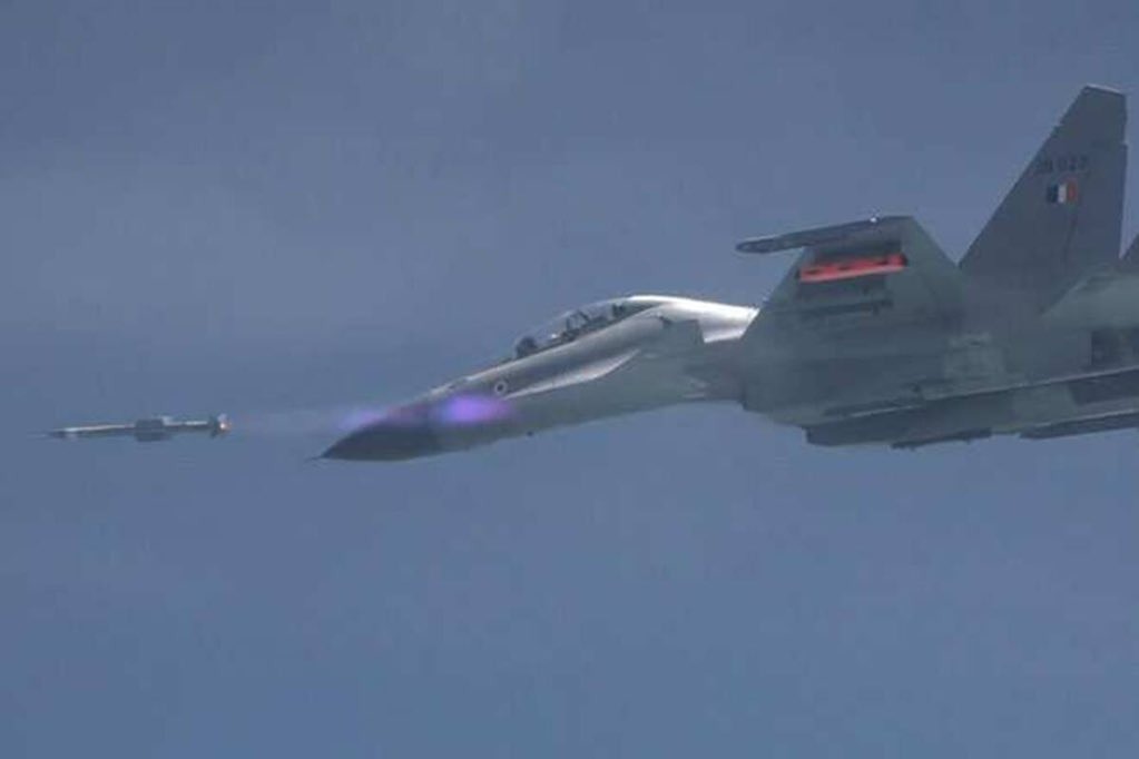 DRDO test fires RUDRAM missile from Sukhoi Jet