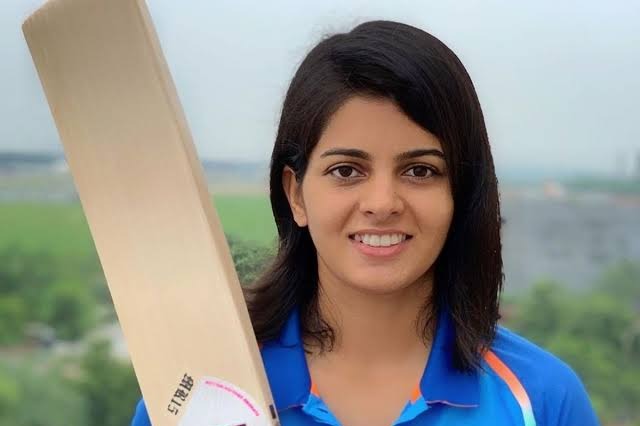 Team India woman cricketer Priya Punia said she likes Allu Arjun very much