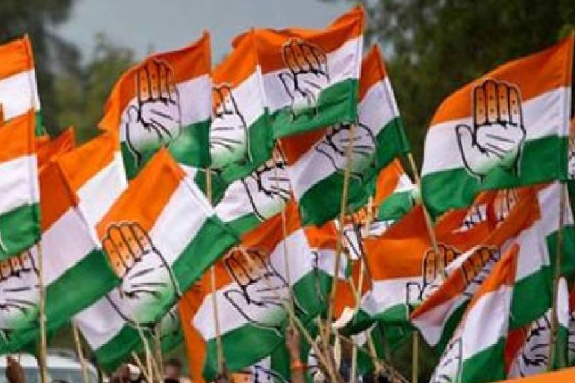 Telangana congress leaders slam CM KCR