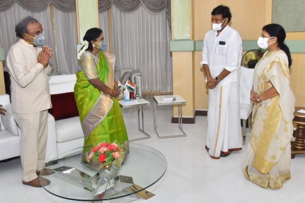 Chiranjeevi meets TS Governor Tamilisai
