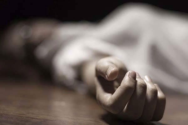 Nagpur Doctor Allegedly Dies By Suicide After Killing Husband and 2 Children