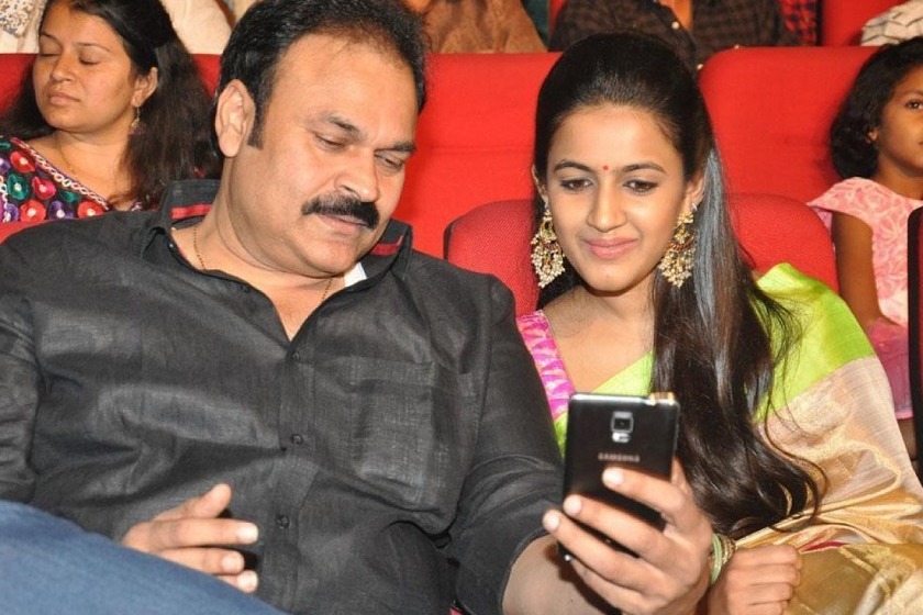 ActorNagababu Sucide Thought About Niharika Missing