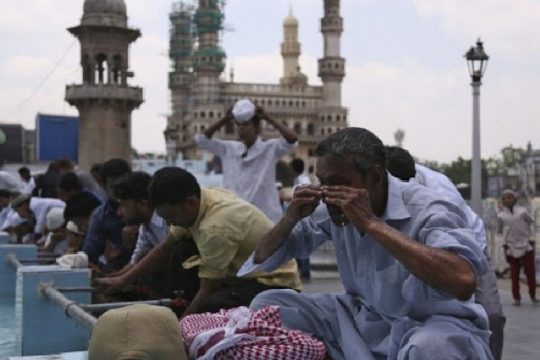 Muslims Celebrates Ramzan at Home