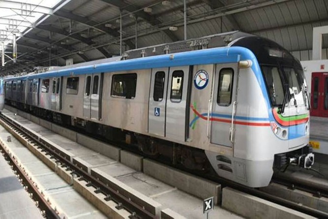Hyderabad metro rail suffers with huge loss amid lockdown
