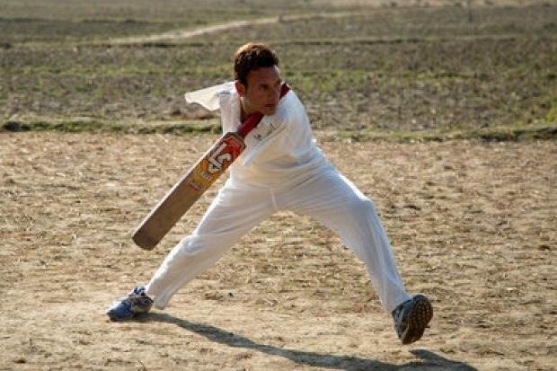  VVS Laxman shares an inspiring video of Kashmir para cricketer Amir