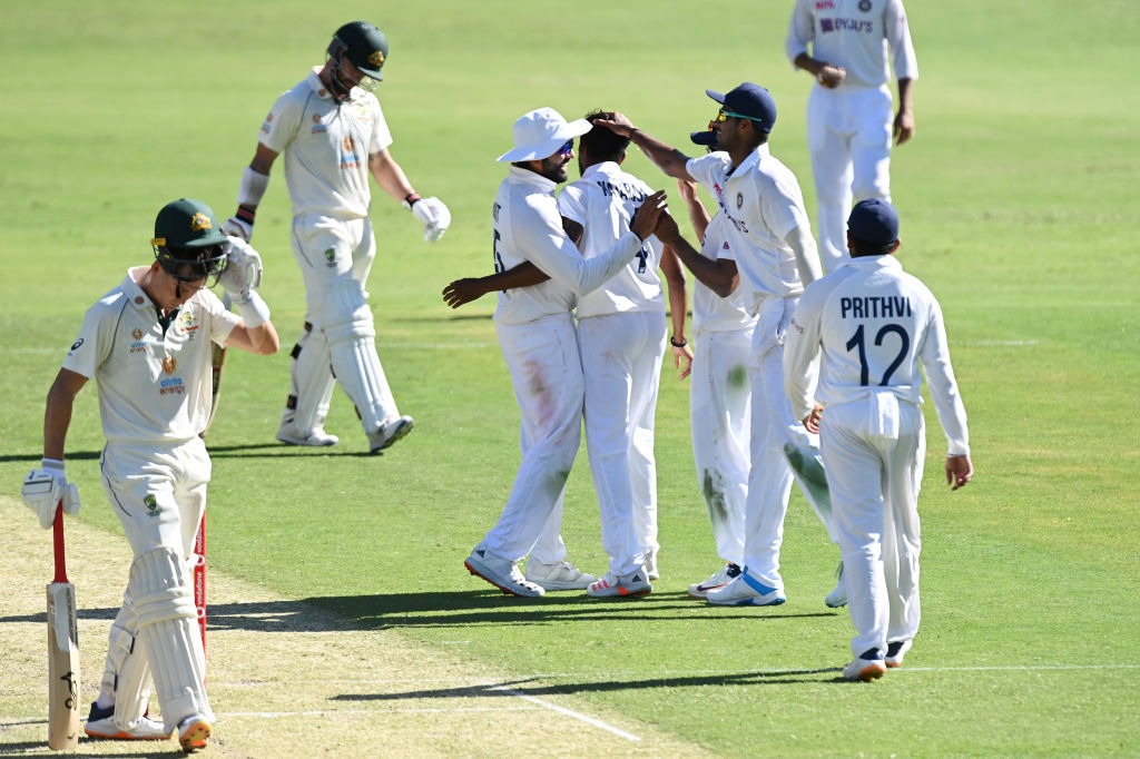 First day play ends in Brisbane test between India and Australia