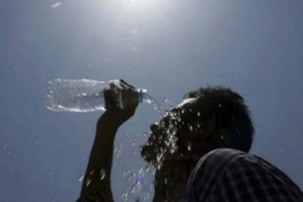 Heat wave rattles Delhi