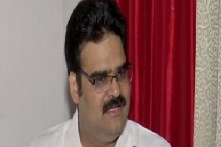 Lanka Dinakar suspended from BJP