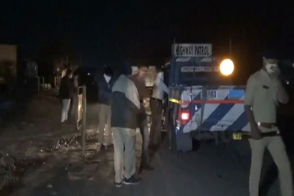 15 Labourers Sleeping Near Road Crushed Under Truck In Gujarat