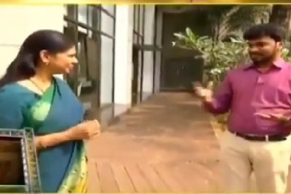 DMK MP Kanimozhi responds to media reporter question if she cooks