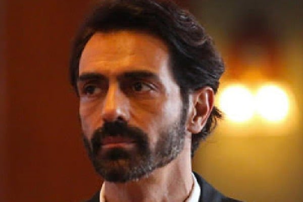 Arjun Rampal to play key role in Pawans role 
