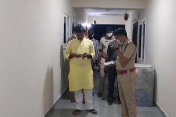 AP BJP Leader Vishnu Arested