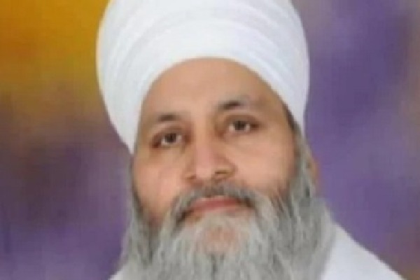 Sikh Preast Sucide Near Delhi Border