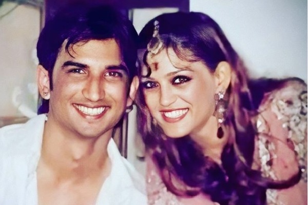 Sushant singhs sister Swetha deleates her Twitter and Instagram accounts