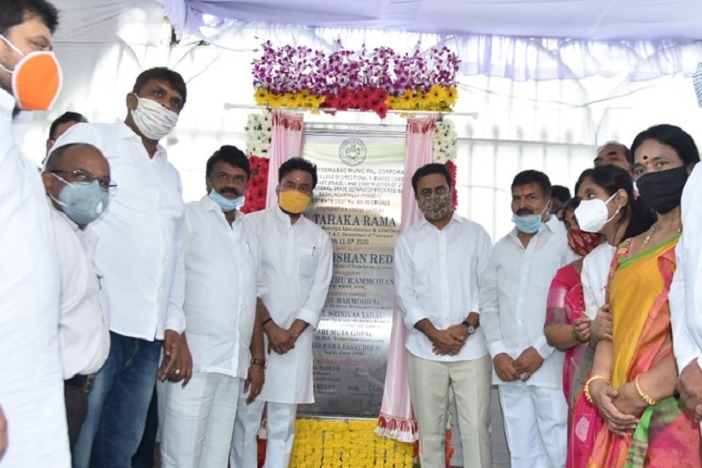 KTR and Kishan Reddy inaugurates two flyovers in Hyderabad