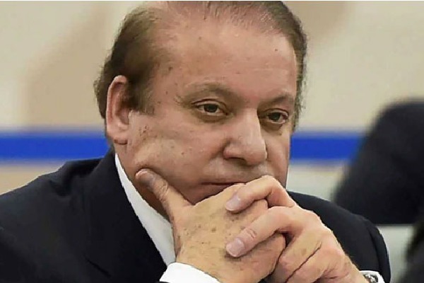 Pak Government Sends Arrest Warrants For Nawaz Sharif