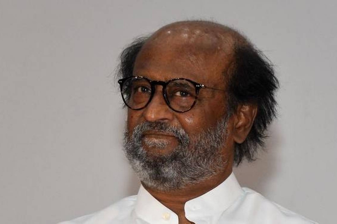 Rajanikanth admitted in Hyderabad Apollo hospital