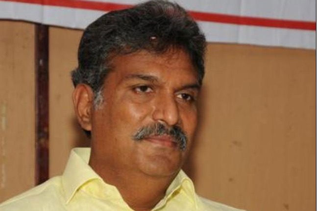 Kesineni Nani posts the details of contracts given to YSRCP leaders by Jagan