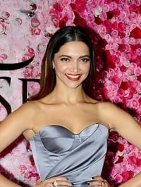 Deepika Padukone: B-Town Celebs Praise Deepika's 'confident' Hollywood ...