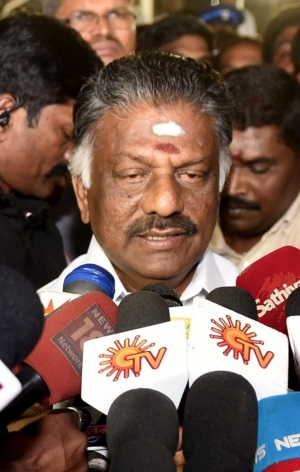 New AIADMK government will be thrown out: Panneerselvam