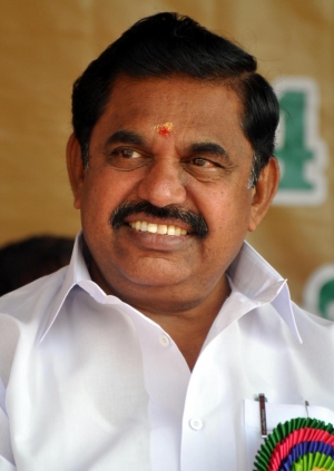 Numbers in his favour, Palaniswami confident of winning confidence
