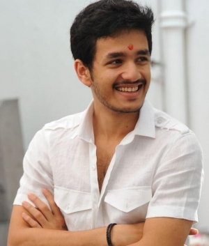 Akhil joins the sets for his upcoming film with vengeance!