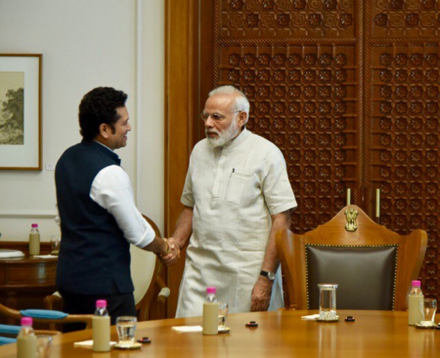 Sachin Tendulkar receives Modi's blessings for film