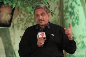 Parrikar inducts two former Congressmen as cabinet ministers