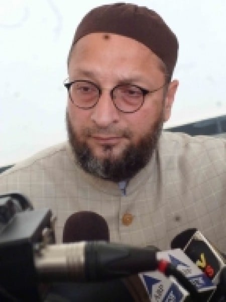 Take steps for Muslim empowerment, Owaisi tells Centre