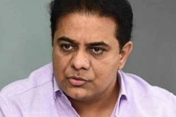Minister Ktr reacts immediately about a doctors request 