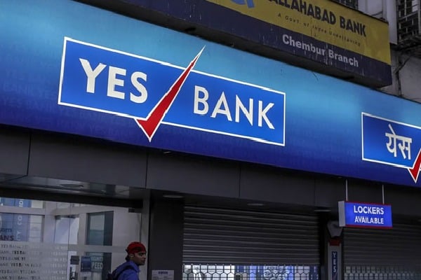 Yes Bank withdrawal limit capped at Rs 50000 