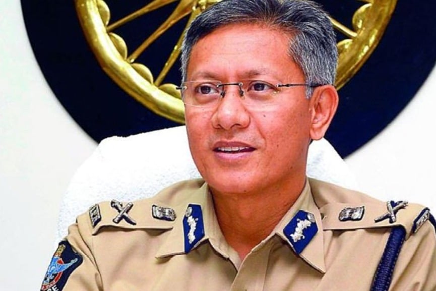 AP DGP Gautam Sawang calls state police on Janata Curfew day