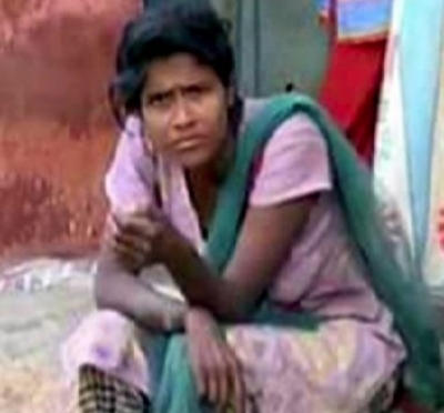 Kolkata Girl waiting for lover in karnataka