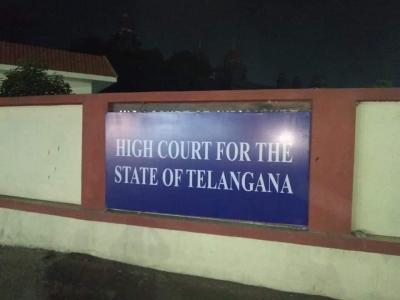 Telangana High court orders Do not demolish secretariat buildings till further orders