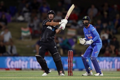 All round Kiwis thrashes Team India to clinch ODI Series 