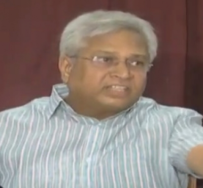 Undavalli Arun Kumar questions ban on media