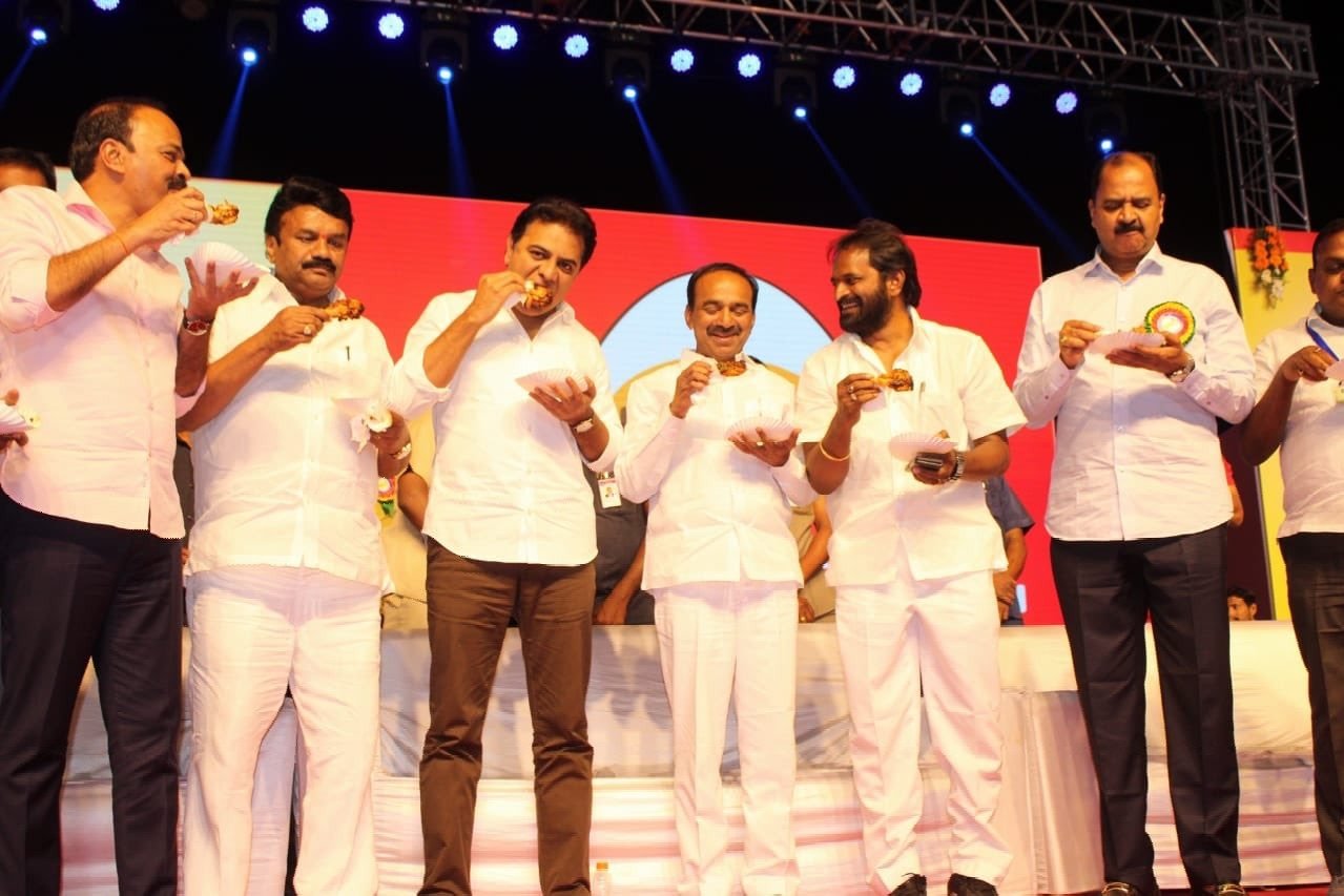 TS ministers KTR and Talasani attends chicken mela