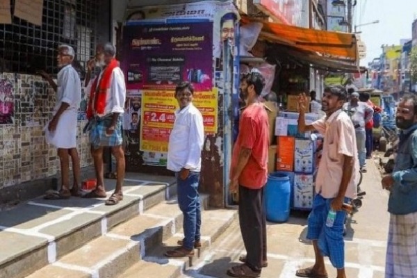 Liquor Shop Owners busy in Telangana