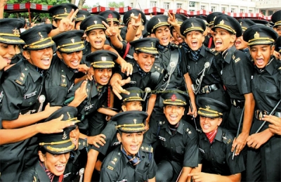 suprem court clears on women army officers for command posts